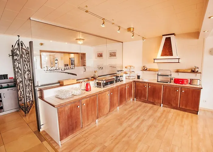 Parc Ferme Am Nuerburgring מלון 3*