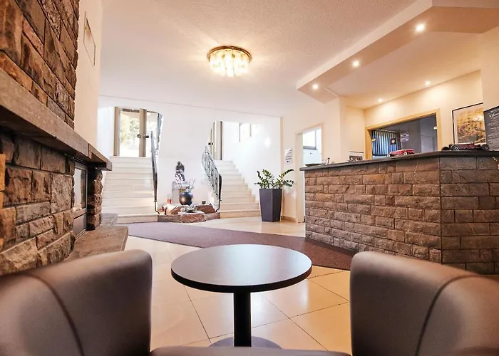 Parc Ferme Am Nuerburgring מלון 3*